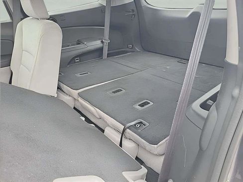 Used 2017 Honda Pilot EX image 19