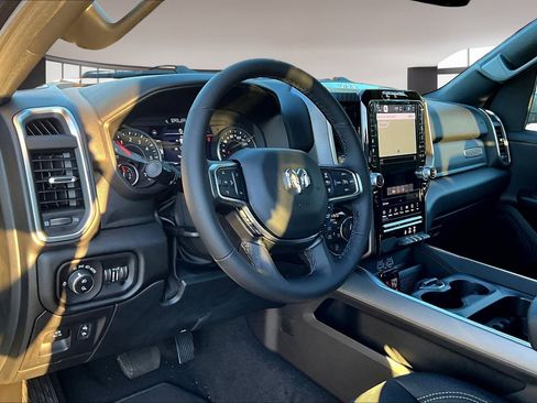 New 2026 RAM 1500 Big Horn AWD/4WD image 7