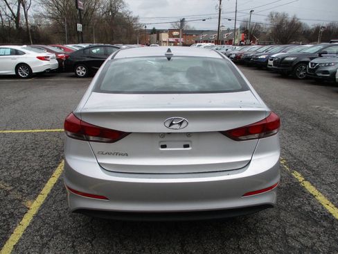 Used 2018 Hyundai Elantra Value Edition image 12