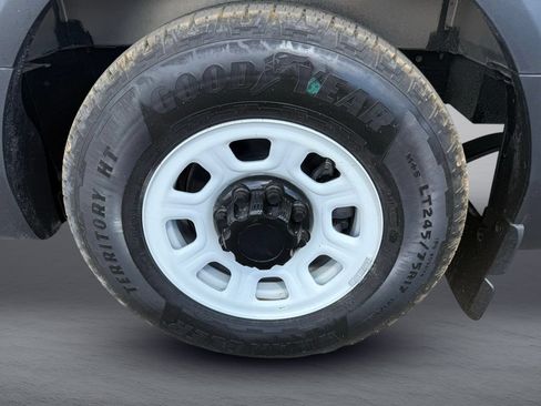 Used 2024 Chevrolet Brightdrop 400 w/ Commercial Equipment Package AWD/4WD image 25