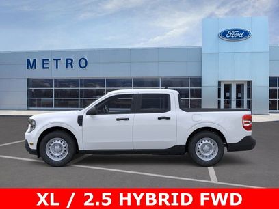 New 2025 Ford Maverick XL