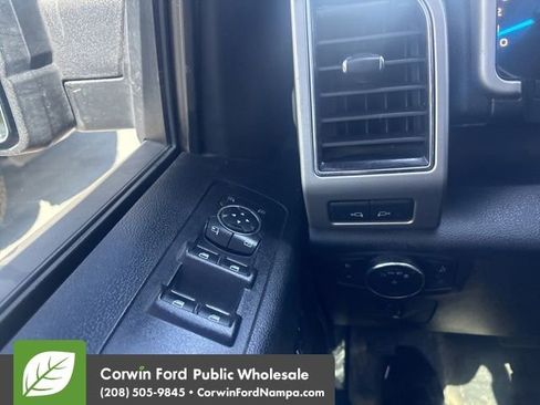 Used 2017 Ford F150 Lariat w/ Equipment Group 502A Luxury AWD/4WD image 13