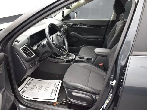 Used 2025 Kia Seltos S image 14