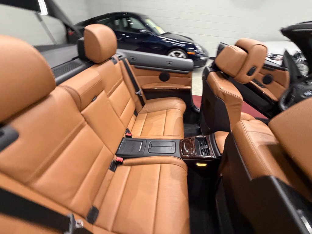 Used 2010 BMW 328i Convertible RWD image 29
