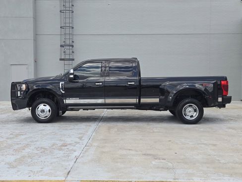 Used 2020 Ford F350 Platinum image 5