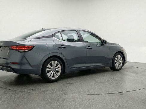 Used 2025 Nissan Sentra S FWD image 9