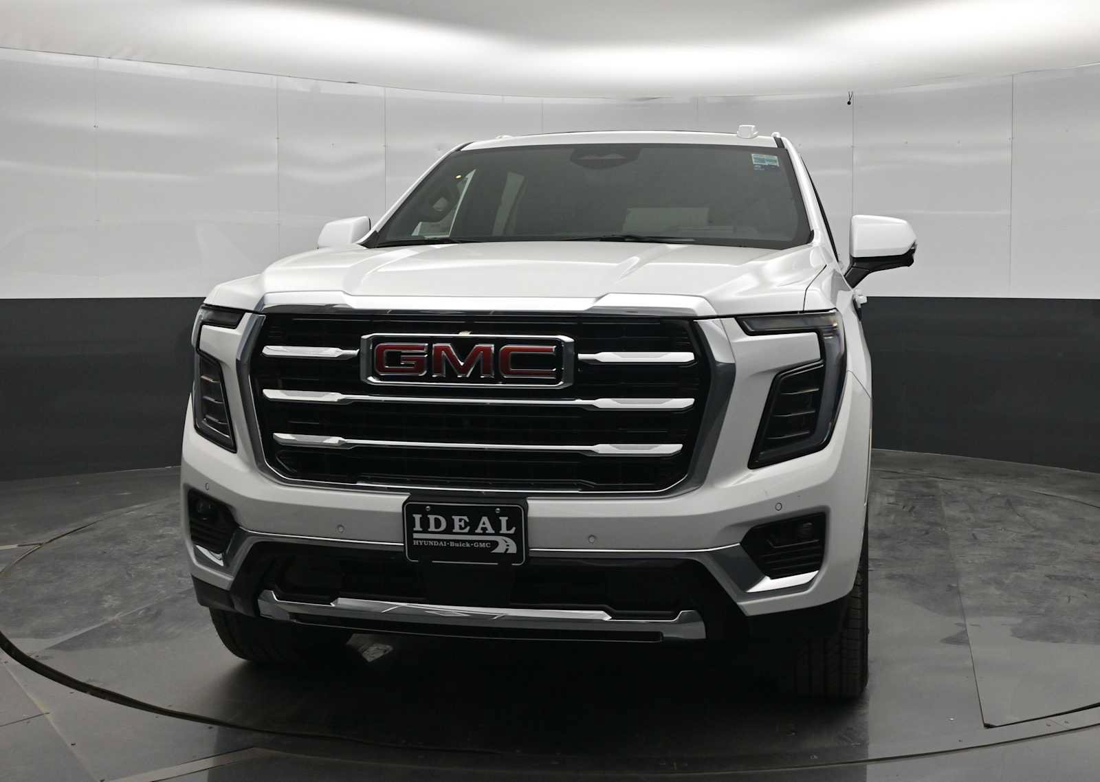 New 2027 GMC Yukon Elevation w/ Elevation Premium Package AWD/4WD image 2