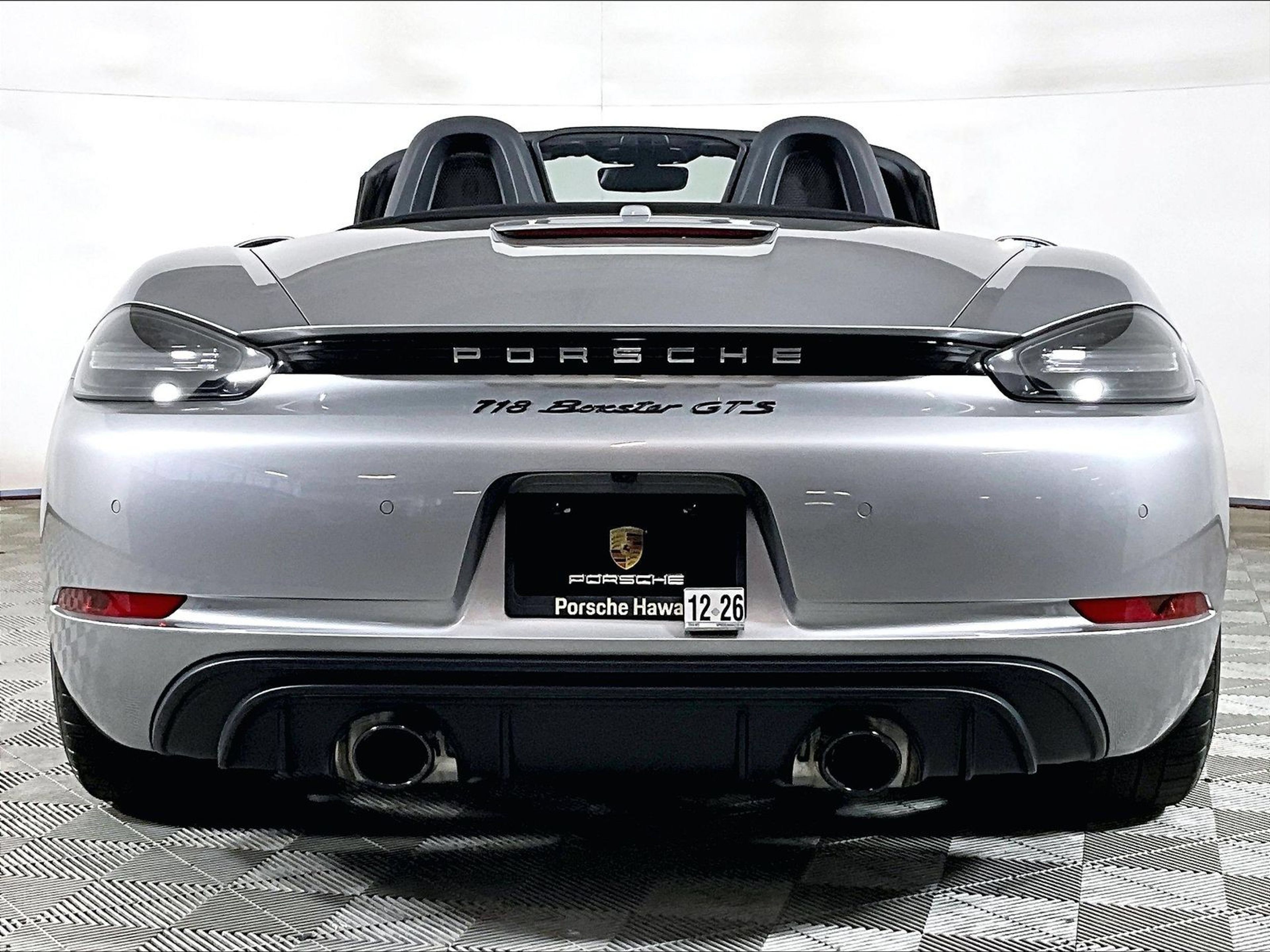 Used 2025 Porsche 718 Boxster GTS RWD image 10