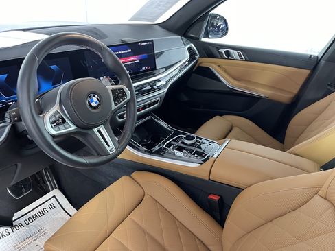 Certified 2025 BMW X5 M60i image 11