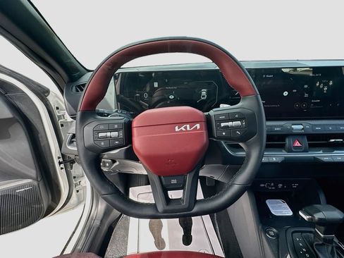 New 2026 Kia K4 GT-Line FWD image 11