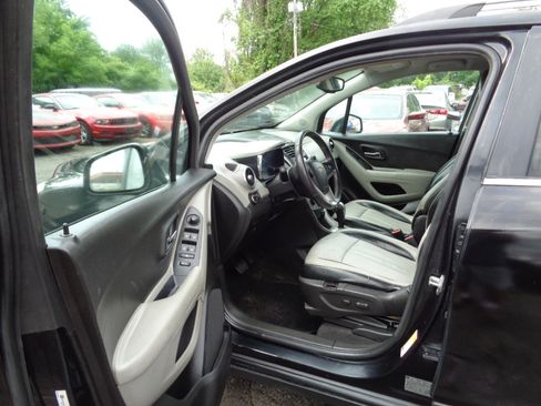 Used 2015 Chevrolet Trax LT w/ LT Plus Package image 15