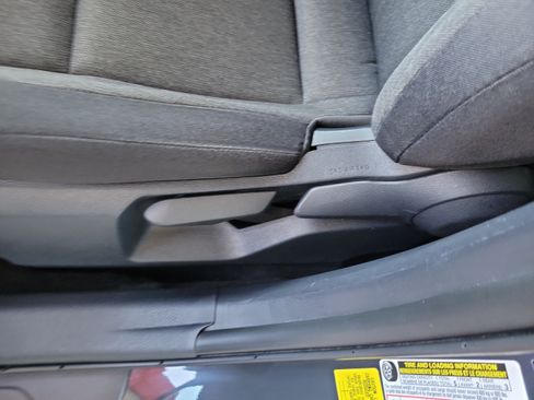 Used 2025 Toyota Camry LE FWD image 10