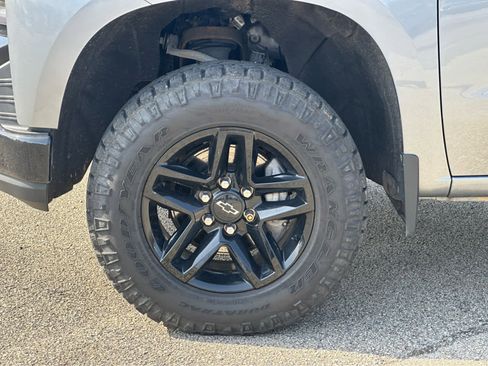 Used 2022 Chevrolet Silverado 1500 LT Trail Boss w/ Bed Protection Package image 25