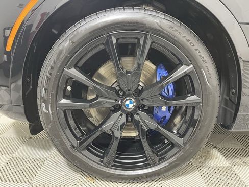 Used 2023 BMW X7 xDrive40i w/ Executive Package image 23