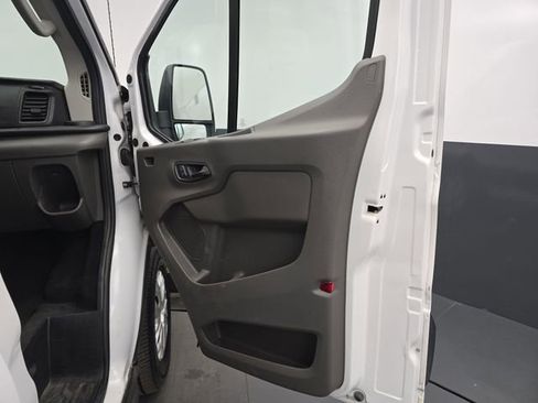 Used 2024 Ford Transit 350 XLT image 42