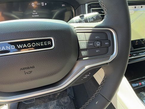 New 2026 Jeep Grand Wagoneer Limited AWD/4WD image 25