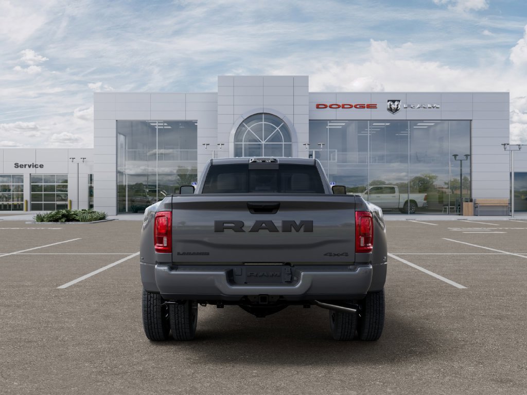 New 2027 RAM 3500 Laramie AWD/4WD image 7