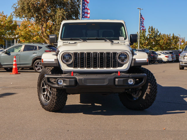 Used 2026 Jeep Gladiator Rubicon AWD/4WD image 2