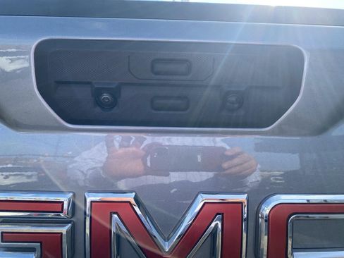 Certified 2021 GMC Sierra 1500 SLT w/ SLT Premium Package AWD/4WD image 8