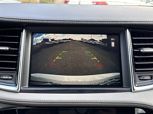 Used 2023 INFINITI QX50 Luxe FWD image 24