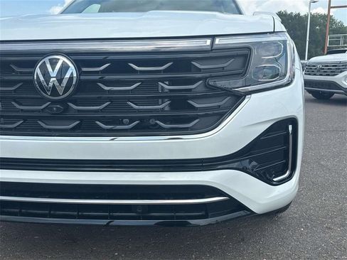 New 2026 Volkswagen Atlas SEL Premium R-Line AWD/4WD image 7