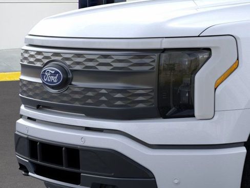 New 2025 Ford F150 Lightning Lariat image 21