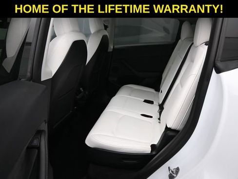 Used 2023 Tesla Model Y Long Range AWD/4WD image 40