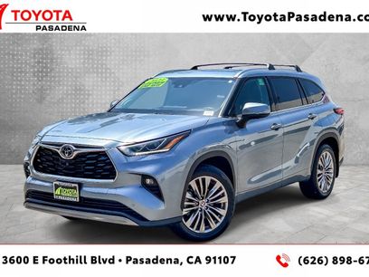 Used 2023 Toyota Highlander Platinum