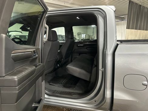 Used 2023 Chevrolet Silverado 1500 LT image 20