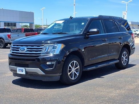 Used 2021 Ford Expedition XLT RWD image 4