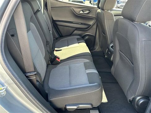 Certified 2025 Chevrolet Blazer LT image 25