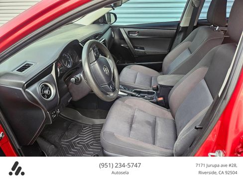 Used 2019 Toyota Corolla LE image 15