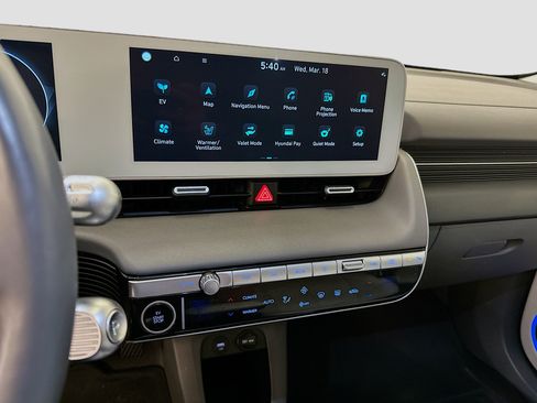 Used 2023 Hyundai Ioniq 5 Limited image 26