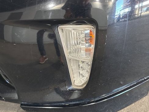 Used 2012 Toyota Prius One image 3