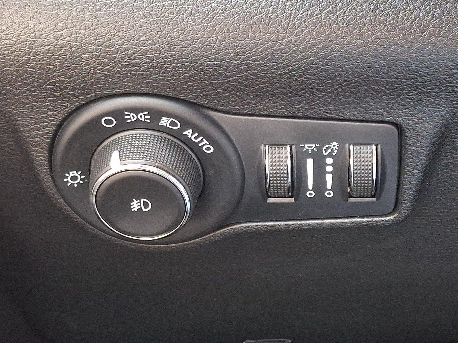 Used 2024 Jeep Compass Latitude AWD/4WD image 26