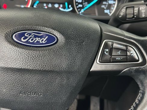Used 2018 Ford EcoSport Titanium image 31