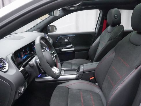 New 2025 Mercedes-Benz GLA 35 AMG AMG GLA 35 image 19