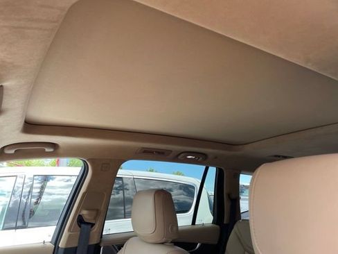 Used 2024 Cadillac XT6 Premium Luxury w/ Platinum Package AWD/4WD image 7