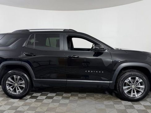 Used 2025 Chevrolet Equinox LT AWD/4WD image 10