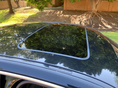 Used 2018 BMW 330i Sedan RWD image 59
