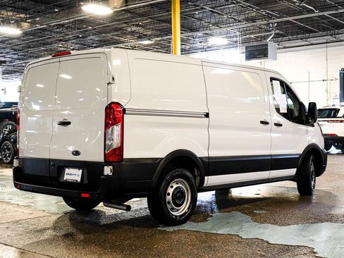 Used 2025 Ford Transit 150 Low Roof RWD image 6