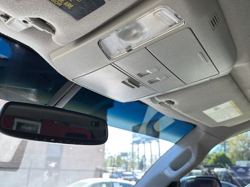 Used 2012 Toyota Tundra Limited w/ Platinum Pkg image 33