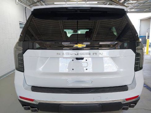 New 2026 Chevrolet Suburban High Country w/ Sun And Tow Package AWD/4WD image 33