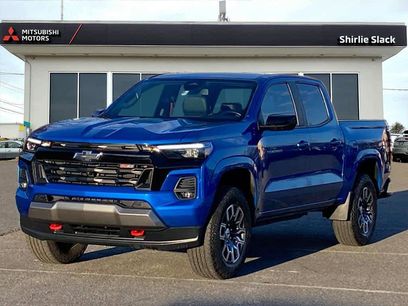 Used 2023 Chevrolet Colorado Z71 w/ Z71 Convenience Package 2