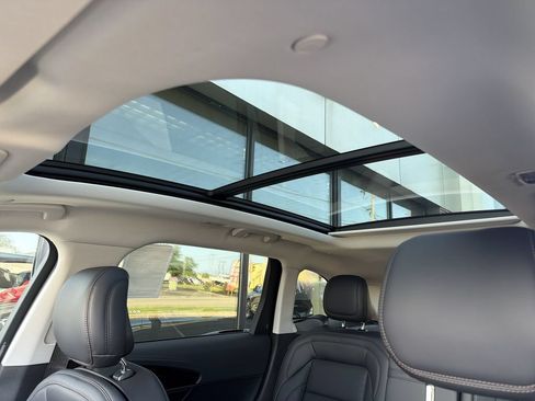 New 2026 Lincoln Nautilus Reserve w/ Jet Appearance Package AWD/4WD image 11