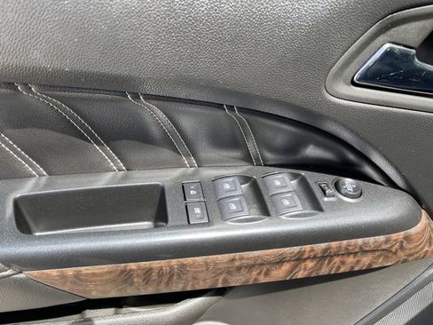Used 2022 GMC Canyon Denali AWD/4WD image 14