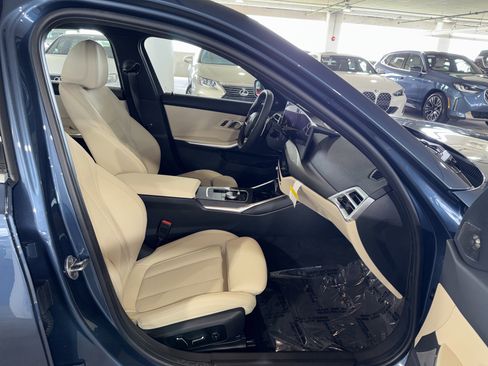 New 2026 BMW 330i Sedan w/ Convenience Package RWD image 9