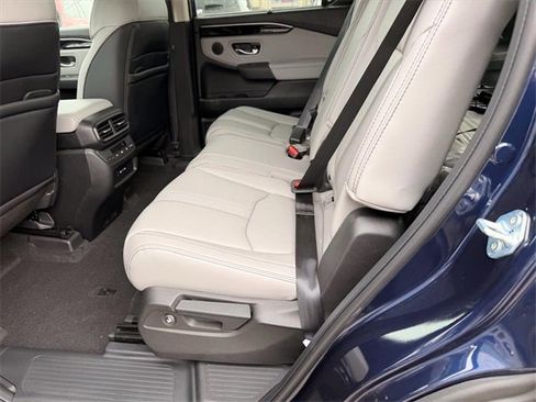 New 2025 Honda Pilot EX-L image 8