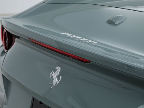 Certified 2022 Ferrari 812 GTS RWD image 23