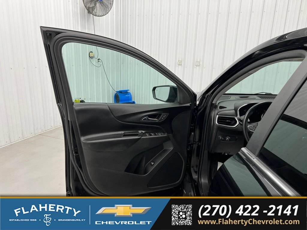 Used 2024 Chevrolet Equinox LT w/ LPO, Floor Liner Package AWD/4WD image 8